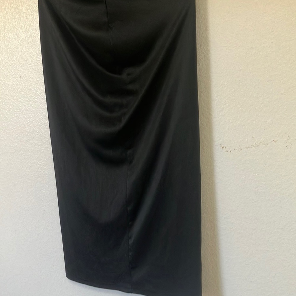 FINAL MARKDOWN Elegant Black cider Women's Skirt large